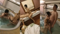 泰國豪華國際休閑會所 浴缸裡美女口交